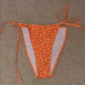 nwot orange flowered tie bottoms